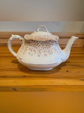 Antique Porcelain Teapot - Transferware